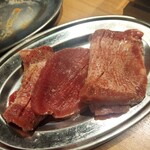 焼肉一心たん助 旦 - 