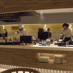 オールデイダイニング セリーナ - ライブキッチン