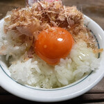 今津屋鶏卵 - 卵掛けご飯　2回目　ウチでは、鰹節が出汁代わり(^-^)