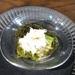 鉄板ニシムラ - 海ぶどうを使った冷菜