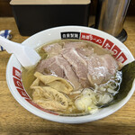 地鶏ラーメン たつ屋 - 