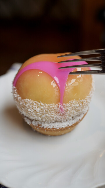 舞台「ラ・パティスリー」 ラ パティスリー テイシャバ (@la.patisserie_teishaba