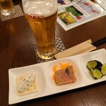 欧州酒場 マルシェ - 生ビールとお通し