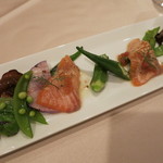 彩り岩手県産野菜とサーモンの炙り