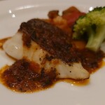 Hoteru Kyassurupuraza - メインの魚料理
