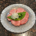 焼肉 ふるさと - 202306  特選タン刺