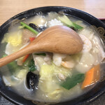 Chuukasakaba Reiwarou - 野菜海鮮刀削麺