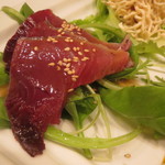 レンゲ - タパス盛合せ：ホロホロ鶏のよだれ鳥、鰹のたたき、アンコウのほほ肉のフリット、豆腐干糸の和えもの3