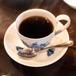 カフェ・ル・プティ・ニ・トロワ - 