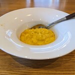 La Stalla - 玉子を入れてんじゃないかと思うくらいのコク。