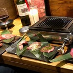 Yakiniku Sakaba Tomo Sankaku - 