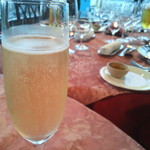 日和庵 - 辛口のスパークリングワイン「セグラヴューダス」