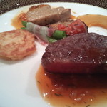 日和庵 - 宮崎牛はランプ肉という稀少部位のステーキ。