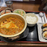 韓国料理 扶餘 - プデチゲ定食とキンパ