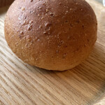 レヴォ - パン（小麦全粒粉）