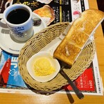 コメダ珈琲店 - 「コメダ ブレンド」500円税込み♫、「選べるモーニング 山食パン（トースト）B手作りたまごペースト バター」0円♫