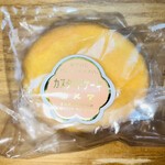 梅花堂 - カスタードケーキ
