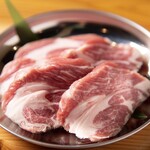 生ラムジンギスカン べ - 料理写真:熟成生ラムジンギスカンの肩ロース