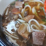 もちむぎのやかた - すじ麺　すじアップ