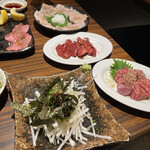 万両 - 大根サラダ、塩ロース、ハラミ