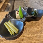 柳家 - 行者ニンニク醤油漬け、高野豆腐、ミズ
