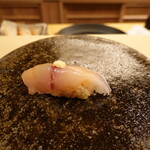 すし処 睦月 - アジ
