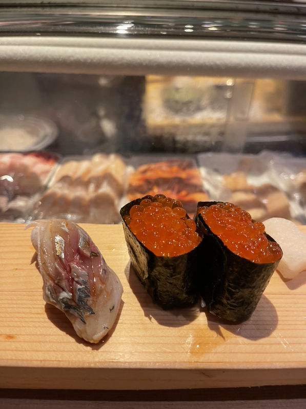 写真 4ページ目 : 鮨丸 （すしまる） - 新宿三丁目/寿司 | 食べログ