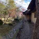 八幡馬ラウンジ - 