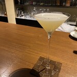 BAR 華 - 桃のマティーニ