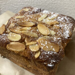 パサージュ ア ニヴォ - アーモンドクリームパン300円