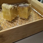 天ぷら わがた - サツマイモ。デザート的な位置で甘さはあるが中心が固い＞＜