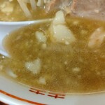 ラーメン二郎 - 上澄みでも味が濃い