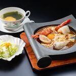 三井倶楽部 - 海鮮焼きカレーセット