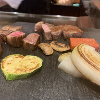 神戸牛ステーキ&カフェ ノーブルウルス 三宮店 - 