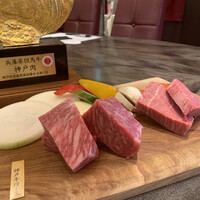 神戸牛ステーキ&カフェ ノーブルウルス 三宮店 - 