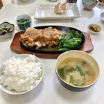 生意気餃子 - (チキンステーキ定食)