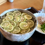 お蕎麦 結 - すだち蕎麦の御姿アップ