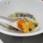 酒肴場 屯 - ウニとイクラは蛤スープに合わせると美味さ倍増‼️