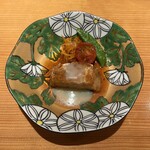 Kappou Chiyo - ・豚肉の治部煮 豚肉に片栗粉をまぶして煮て、うま味を閉じ込めながら煮汁にとろみをつけてあります。