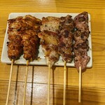 炭火串焼かなめ - せせりタレ　豚バラ　ラム串　ハツ