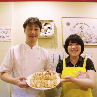 Kobe Gyoza / Dumpling [Raku] Reopening ☆ A restaurant where you can enjoy Kobe style ♪