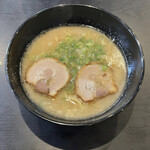 いっちょいっちょ - ラーメン　単品なら650円(税込)