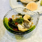 立喰い寿司 鮨處八千代 - あわび刺し（肝）