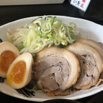 Tsukemen Hachibousei - トッピング全部のせ（450円）