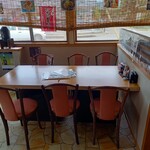 沖縄料理 美ら結 - 店内