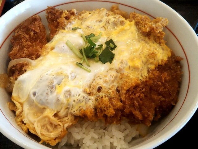 さとかつ かつさと 船越バイパス店 - 曳馬/かつ丼 | 食べログ