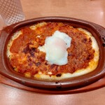 サイゼリヤ - 半熟卵のミラノ風ドリア［350円］