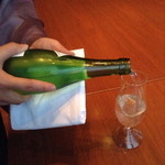 梢 - 小ぶりで薄手グラスへ