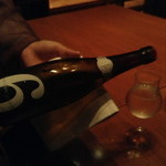 梢 - やはりグラス、、、量は１５０ccらしいがソレ以上たっぷりと注いで頂きご機嫌なkekokun^^