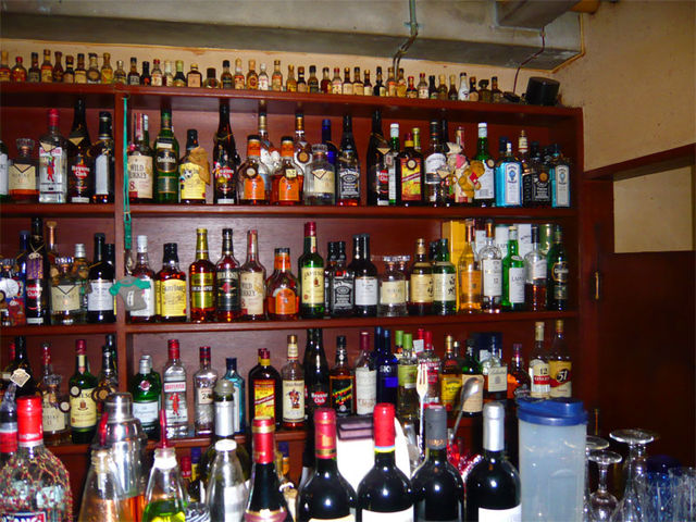 KNOCK ON WOOD photo 5